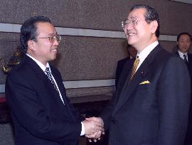 NCP leader Noda holds talks with senior Chinese official